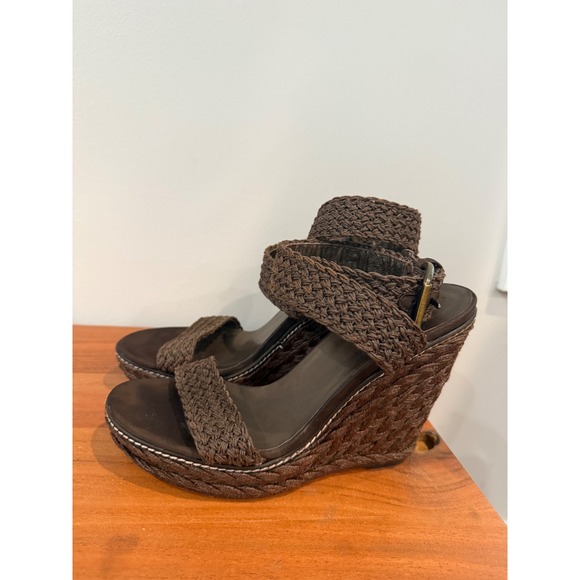 Stuart Weitzman Brown Woven Wedge Sandals with Ankle‎ Strap and Gold Buckle -8.5 - Picture 3 of 9